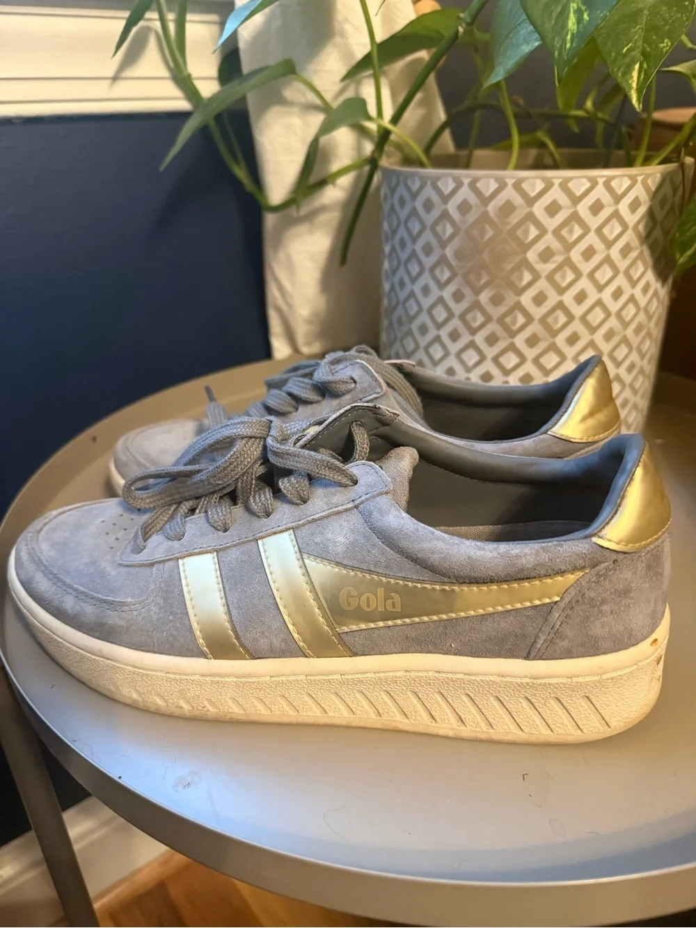 Gola 8 Retro Suede Sneaker Neutral Athleisure 90s Quiet Luxury Streetwear Preppy